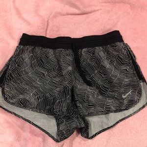 NWOT nike dri-fit athletic shorts